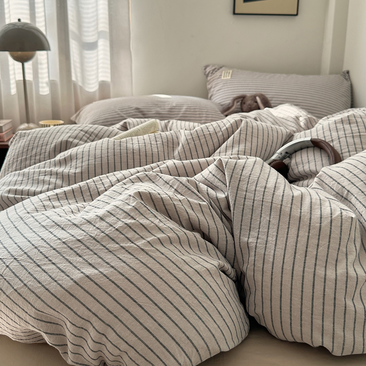 91家纺网 家纺一手货源 找家纺 艾咪-Amy ntmy 2026新款布标条纹款全棉纯棉色织水洗棉四件套 马卡灰