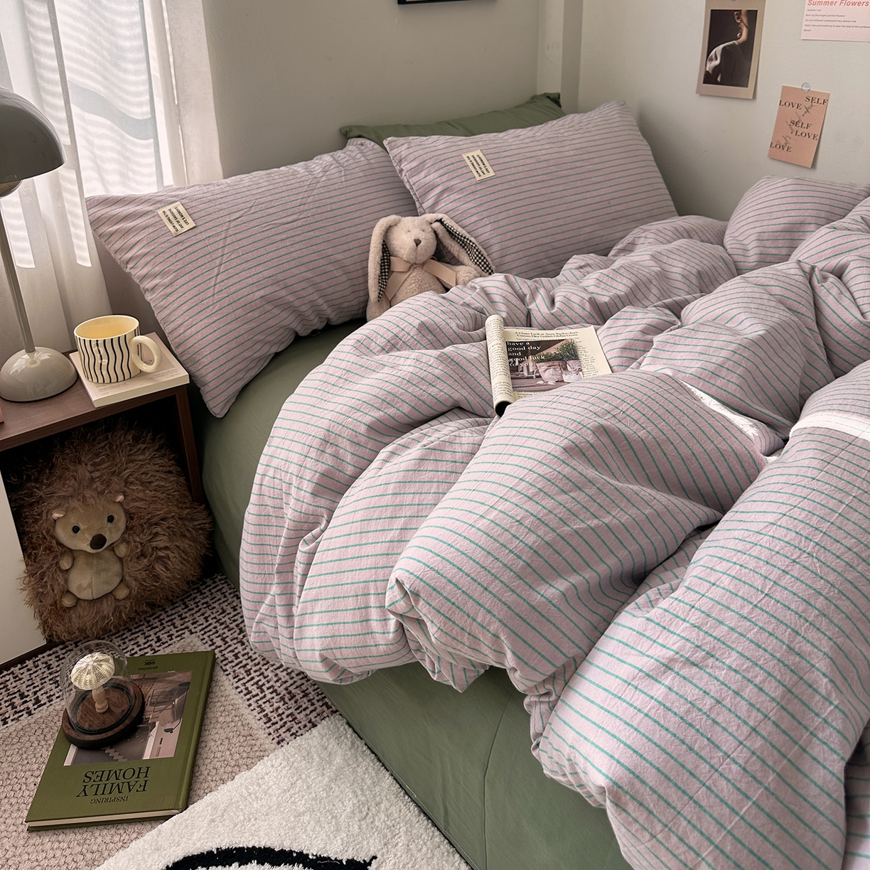 91家纺网 家纺一手货源 找家纺 艾咪-Amy ntmy 2026新款布标条纹款全棉纯棉色织水洗棉四件套 马卡紫