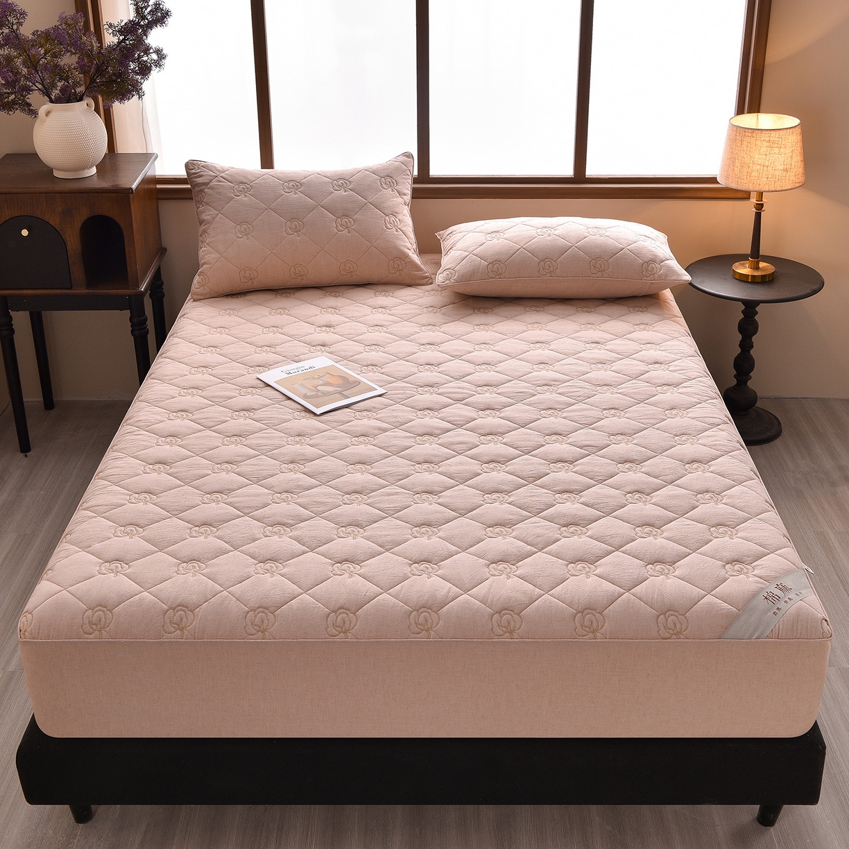 91家纺网 家纺一手货源 找家纺 好眠好梦家纺 2026新款全棉纯棉棉麻抗菌防螨床笠 棉之语-粉色