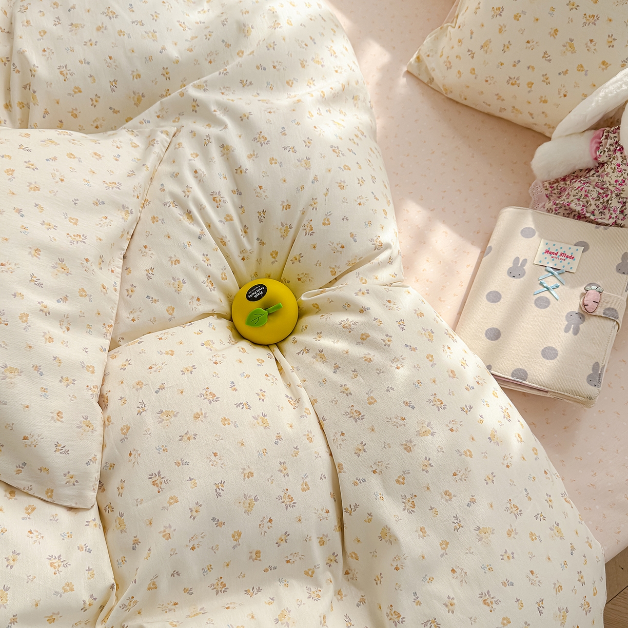 91家纺网 家纺一手货源 找家纺 元禾 2026新款12868新疆全棉单品被套系列（提供质检报告） 奶油花篱