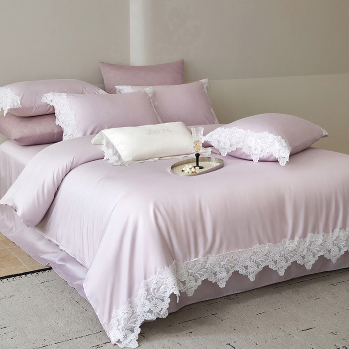 91家纺网 家纺一手货源 找家纺 金奇达家纺 2026新款茧养丝光缎四件套-蕾丝小姐（标准号全网控价（折后券后）不低于299元） 蕾丝小姐-莲紫