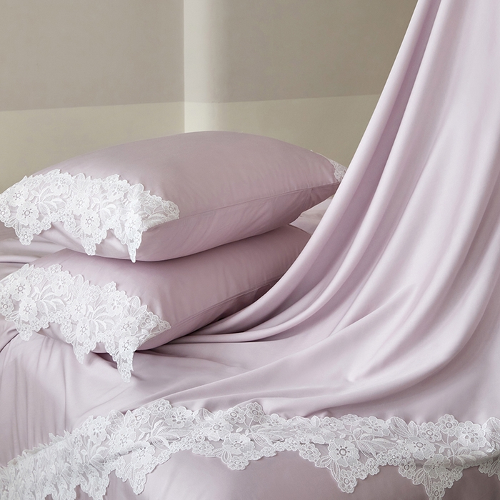 91家纺网 家纺一手货源 找家纺 金奇达家纺 2026新款茧养丝光缎四件套-蕾丝小姐（标准号全网控价（折后券后）不低于299元） 蕾丝小姐-莲紫