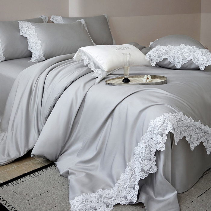 91家纺网 家纺一手货源 找家纺 金奇达家纺 2026新款茧养丝光缎四件套-蕾丝小姐（标准号全网控价（折后券后）不低于299元） 蕾丝小姐-烟霞