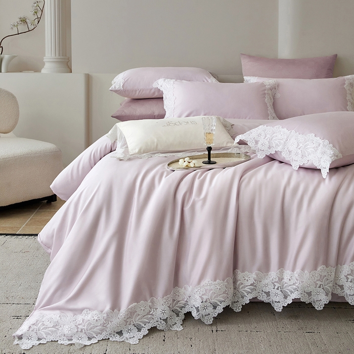 91家纺网 家纺一手货源 找家纺 金奇达家纺 2026新款茧养丝光缎四件套-蕾丝小姐（标准号全网控价（折后券后）不低于299元） 蕾丝小姐-莲紫