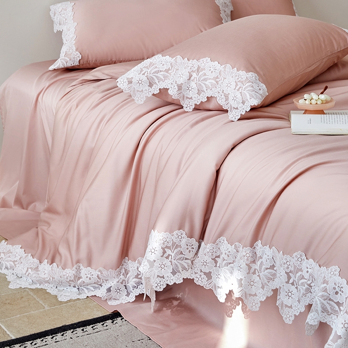 91家纺网 家纺一手货源 找家纺 金奇达家纺 2026新款茧养丝光缎四件套-蕾丝小姐（标准号全网控价（折后券后）不低于299元） 蕾丝小姐-蔷薇