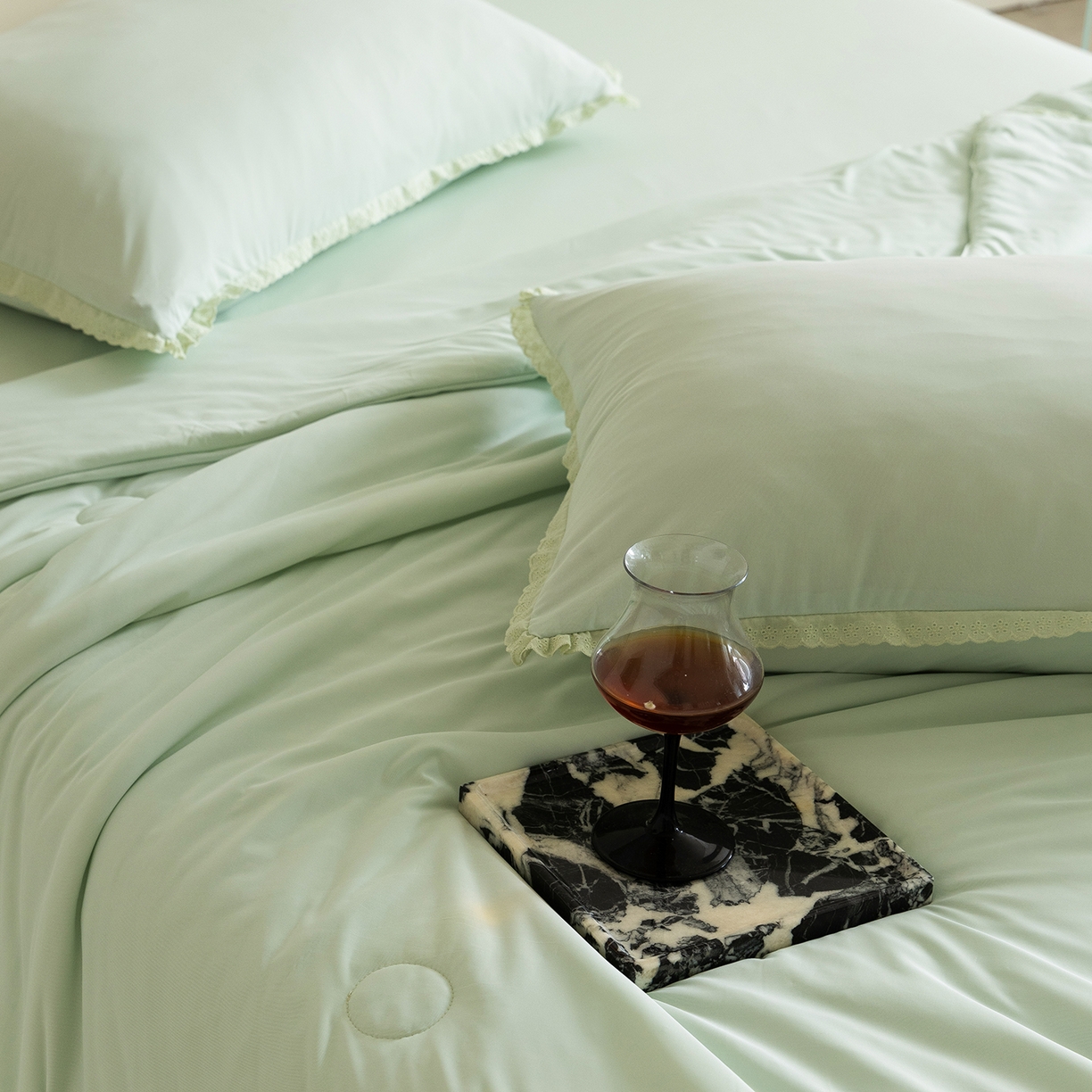 91家纺网 家纺一手货源 找家纺 （总）立奥被业 2026新款锦氨凉感夏被夏凉被空调被竹浆纤维夏被四件套大油光夏凉被