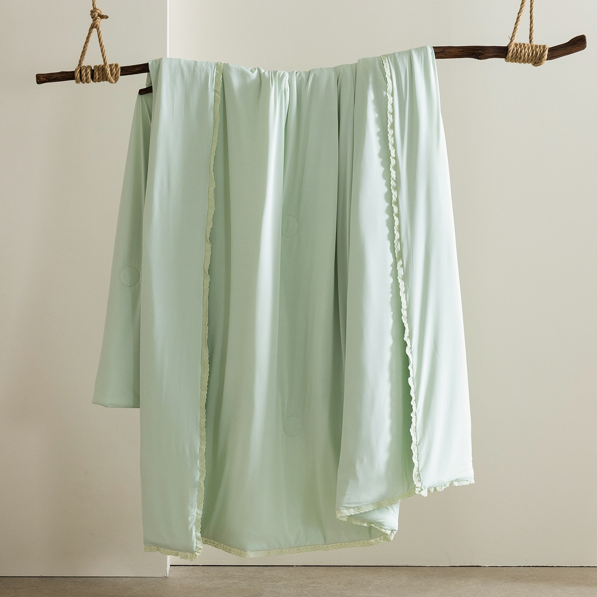 91家纺网 家纺一手货源 找家纺 （总）立奥被业 2026新款锦氨凉感夏被夏凉被空调被竹浆纤维夏被四件套大油光夏凉被