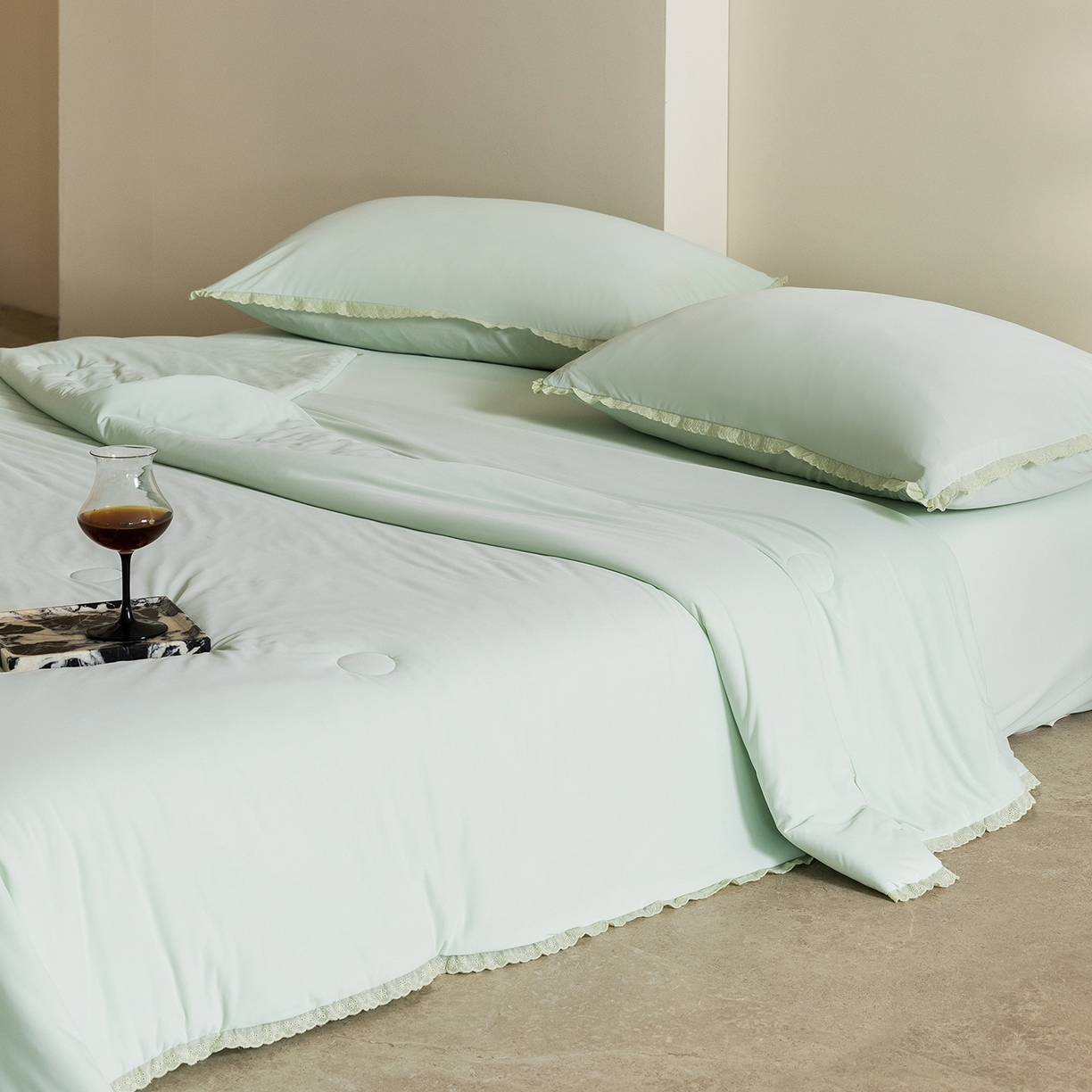 91家纺网 家纺一手货源 找家纺 立奥被业 2026新款锦氨凉感夏被夏凉被空调被竹浆纤维夏被四件套大油光夏凉被 绿色