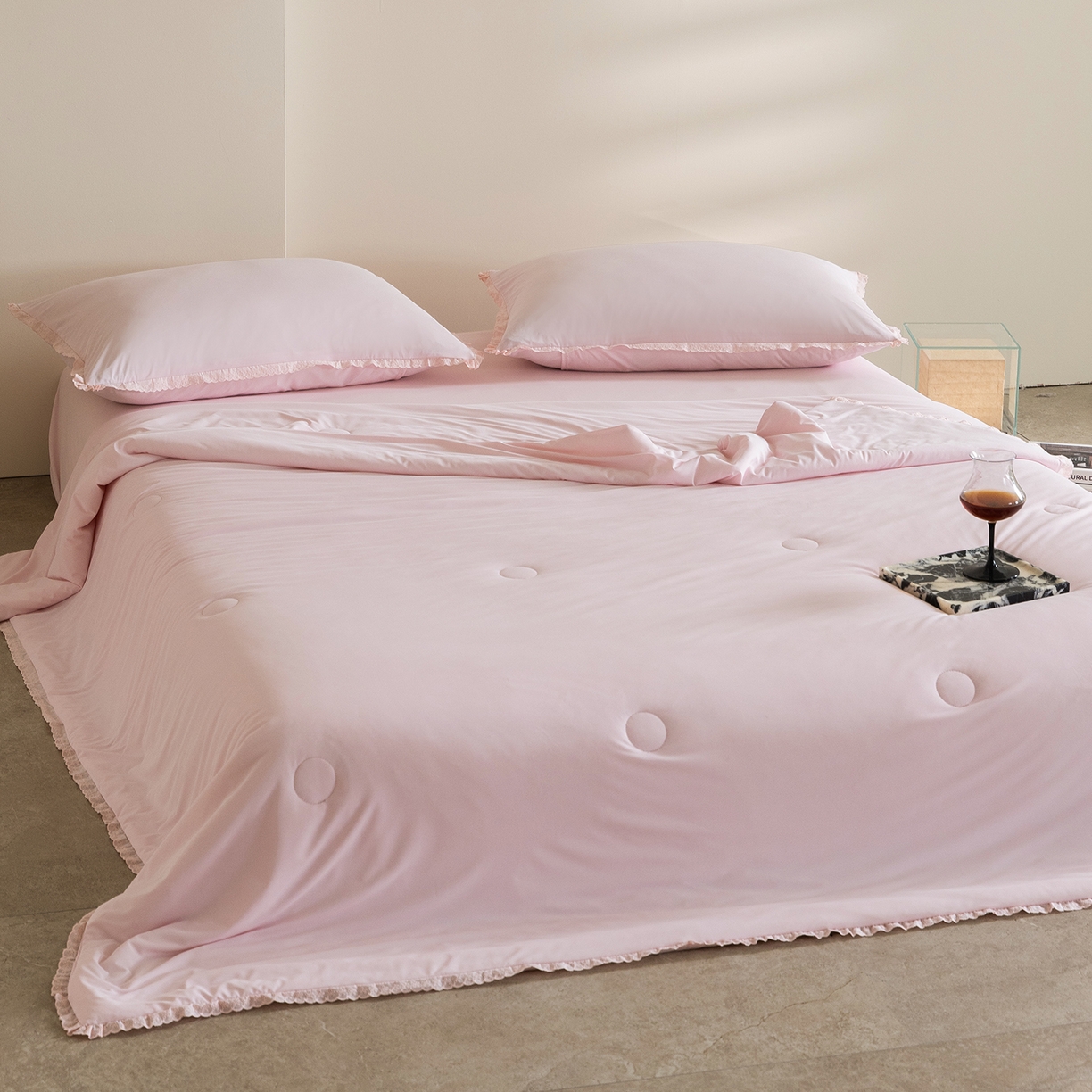 91家纺网 家纺一手货源 找家纺 立奥被业 2026新款锦氨凉感夏被夏凉被空调被竹浆纤维夏被四件套大油光夏凉被 粉色