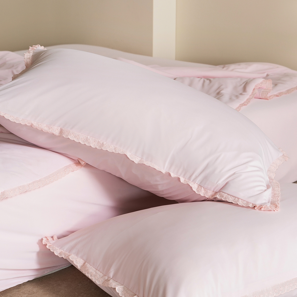 91家纺网 家纺一手货源 找家纺 立奥被业 2026新款锦氨凉感夏被夏凉被空调被竹浆纤维夏被四件套大油光夏凉被 粉色