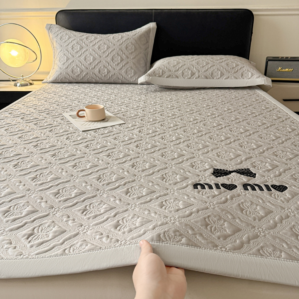 梵克保罗 2026春夏新款立体刺绣乙纶夏凉凉席-蝶韵-床席款 蝶韵 冰浅灰