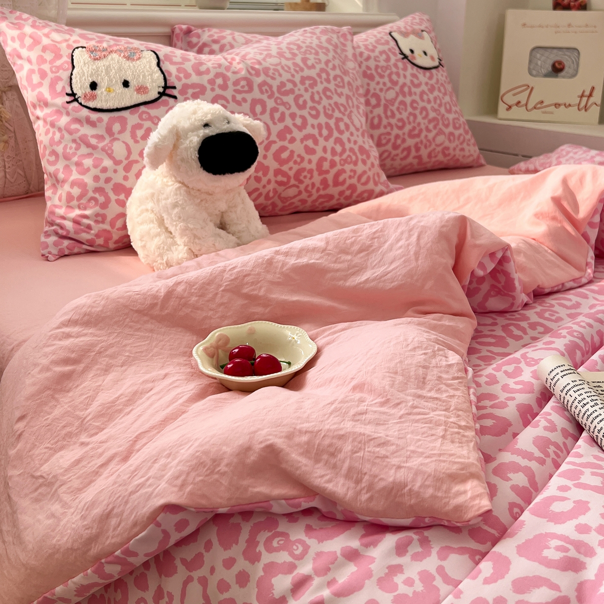 91家纺网 家纺一手货源 找家纺 易辰美 2026新款水洗棉毛巾绣夏被四件套 豹纹猫-粉