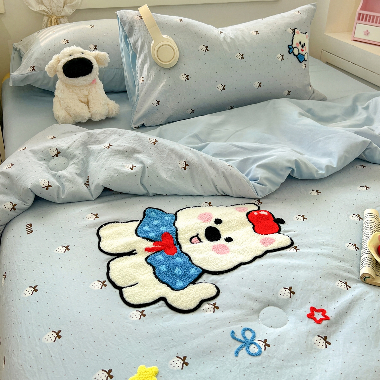 91家纺网 家纺一手货源 找家纺 易辰美 2026新款水洗棉毛巾绣夏被四件套 西高地