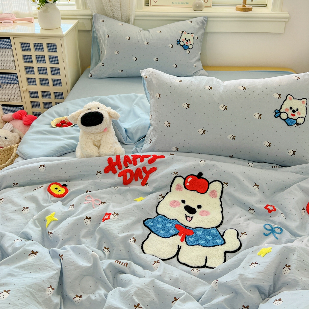 91家纺网 家纺一手货源 找家纺 易辰美 2026新款水洗棉毛巾绣夏被四件套 西高地