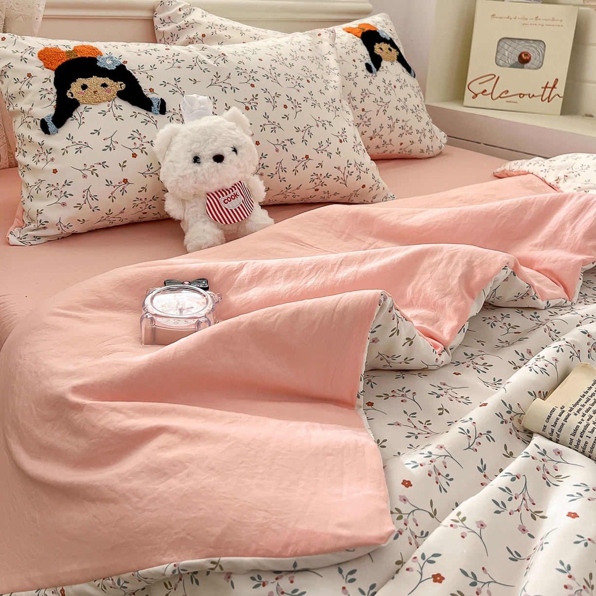 91家纺网 家纺一手货源 找家纺 易辰美 2026新款水洗棉毛巾绣夏被四件套 小女孩