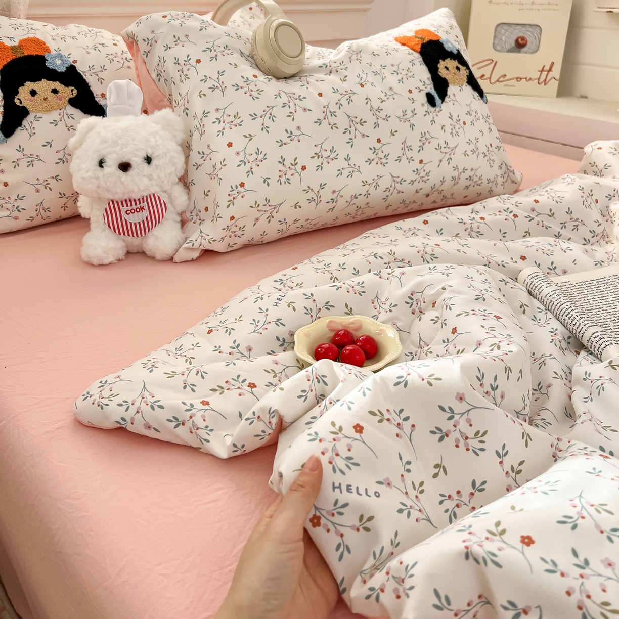 91家纺网 家纺一手货源 找家纺 易辰美 2026新款水洗棉毛巾绣夏被四件套 小女孩