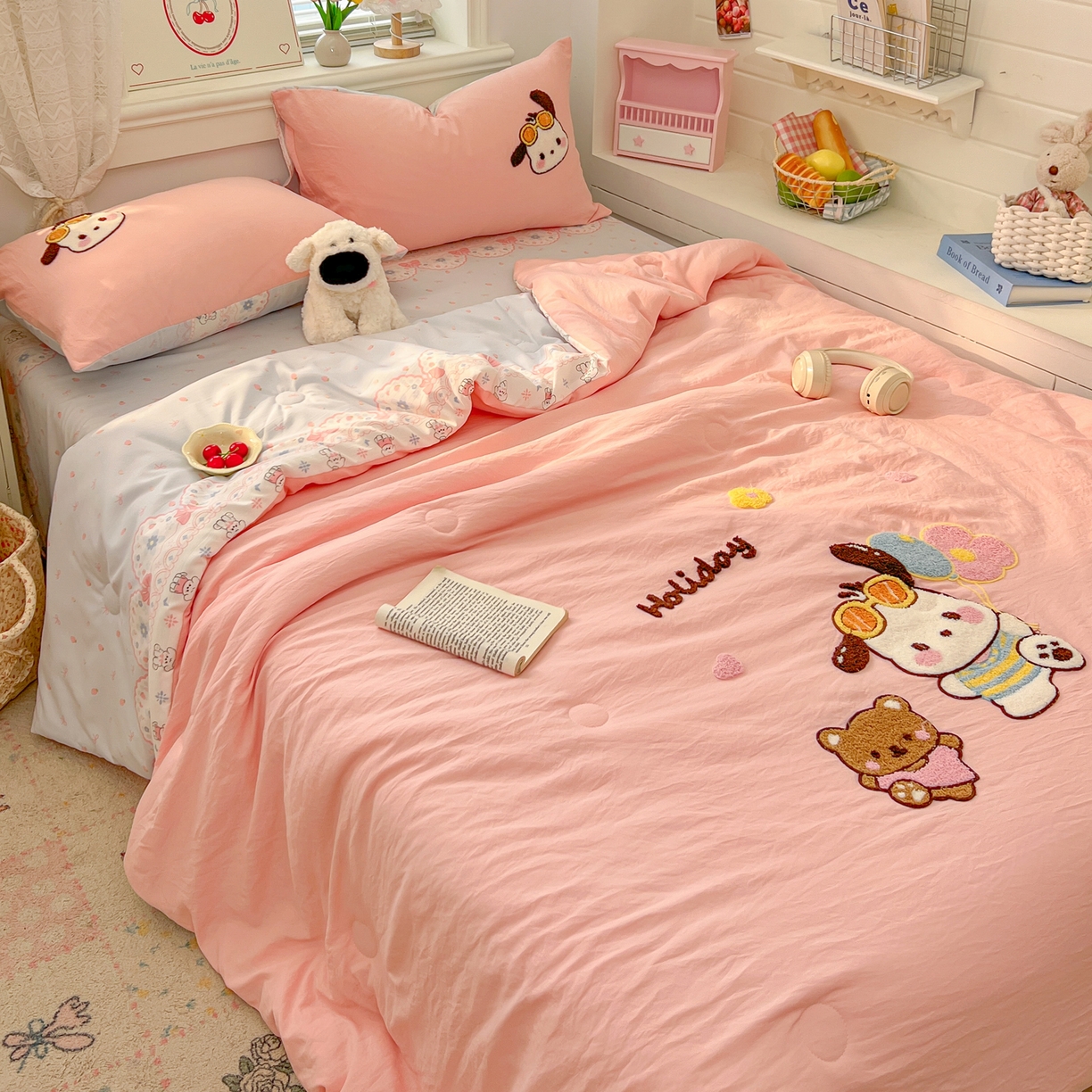 91家纺网 家纺一手货源 找家纺 易辰美 2026新款水洗棉毛巾绣夏被四件套 帕恰狗