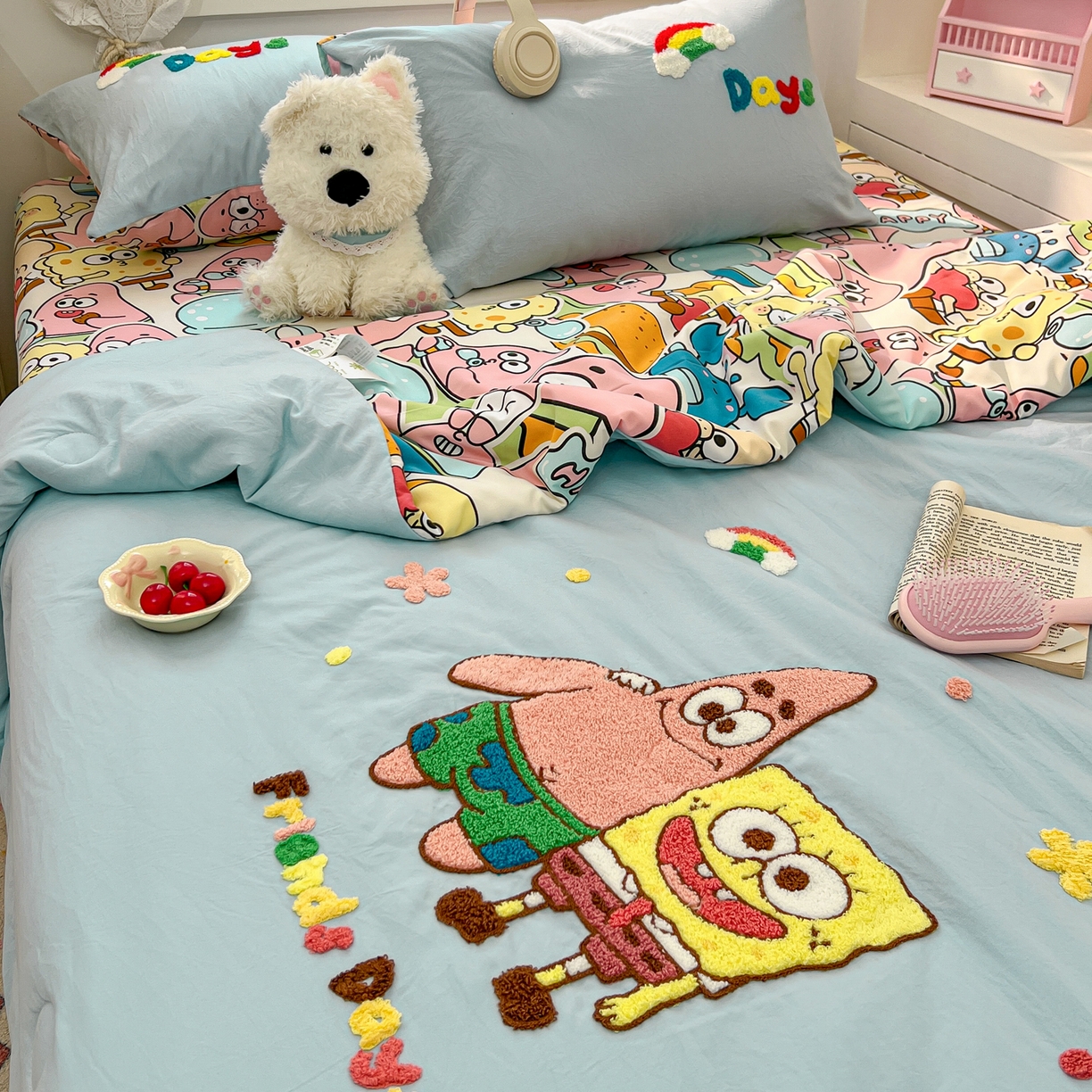 91家纺网 家纺一手货源 找家纺 易辰美 2026新款水洗棉毛巾绣夏被四件套 大星与海宝