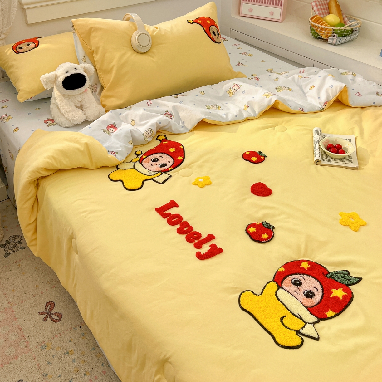 91家纺网 家纺一手货源 找家纺 易辰美 2026新款水洗棉毛巾绣夏被四件套 星星人