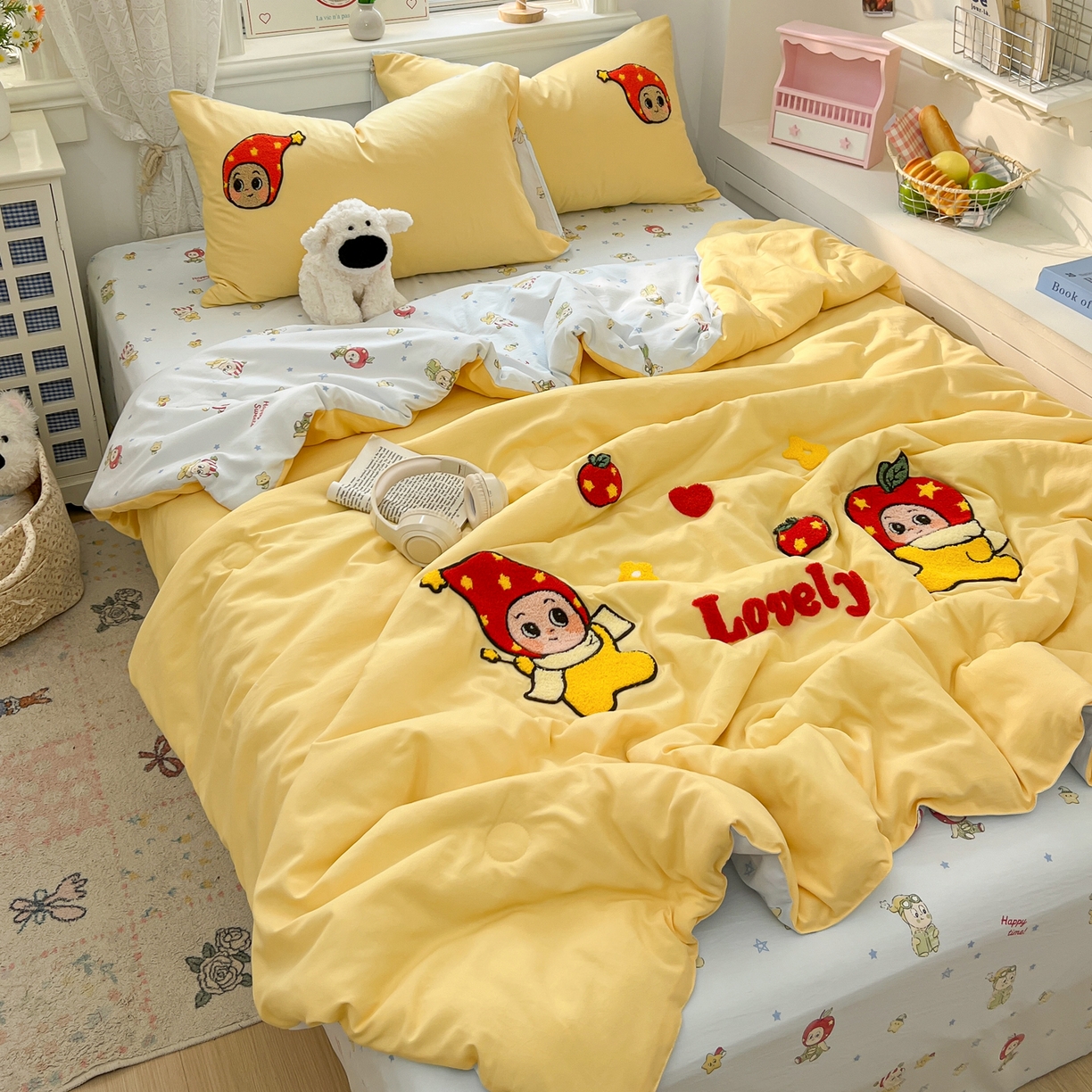 91家纺网 家纺一手货源 找家纺 易辰美 2026新款水洗棉毛巾绣夏被四件套 星星人