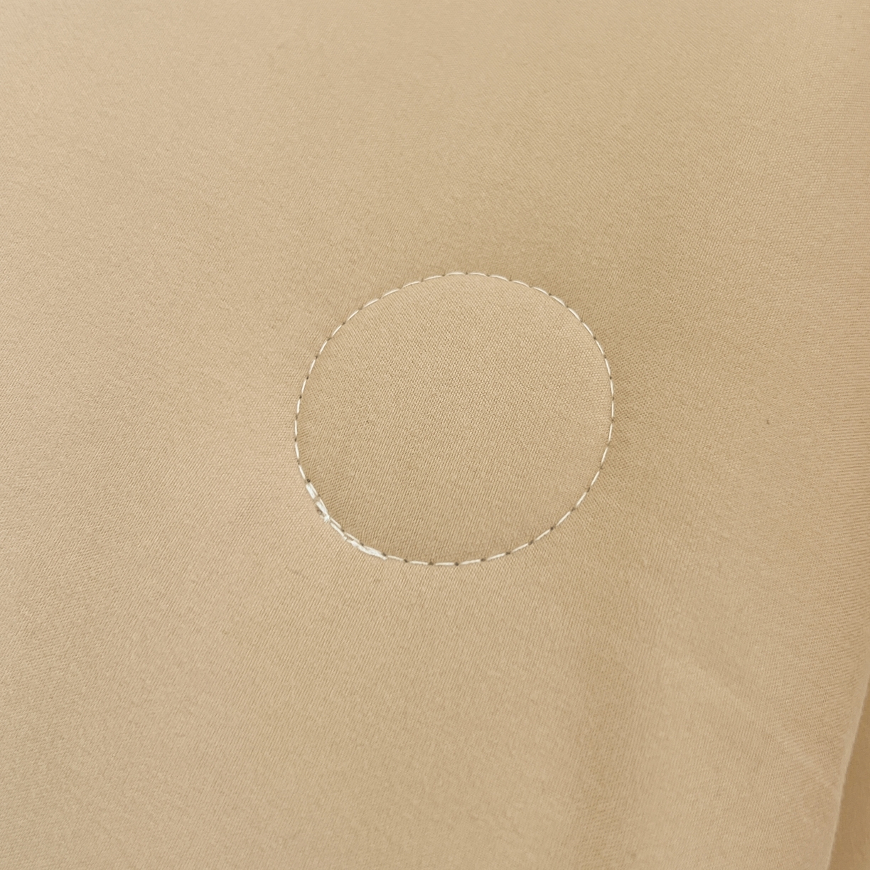 91家纺网 家纺一手货源 找家纺 易辰美 2026新款水洗棉毛巾绣夏被四件套 欢乐小熊