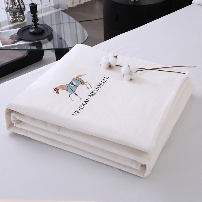 91家纺网 家纺一手货源 找家纺 （总）薇玛仕 2026新款纯棉赛马曲系列60支新疆棉纱棉花夏凉被空调被里外全棉