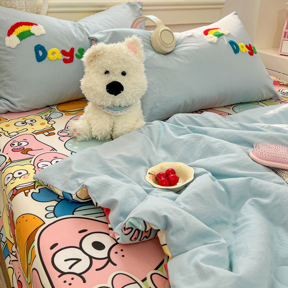 91家纺网 家纺一手货源 找家纺 易辰美 2026新款水洗棉毛巾绣夏被四件套 大星与海宝