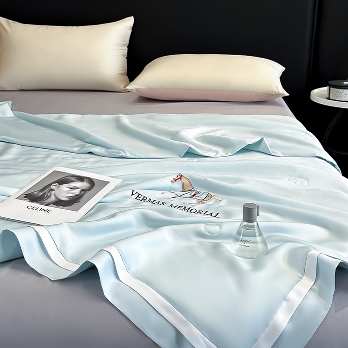 91家纺网 家纺一手货源 找家纺 （总）薇玛仕 2026新款绣花80支兰精天丝可水洗蚕丝被100蚕丝填充夏凉被空调被