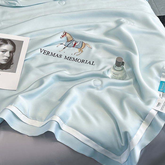 91家纺网 家纺一手货源 找家纺 （总）薇玛仕 2026新款绣花80支兰精天丝可水洗蚕丝被100蚕丝填充夏凉被空调被