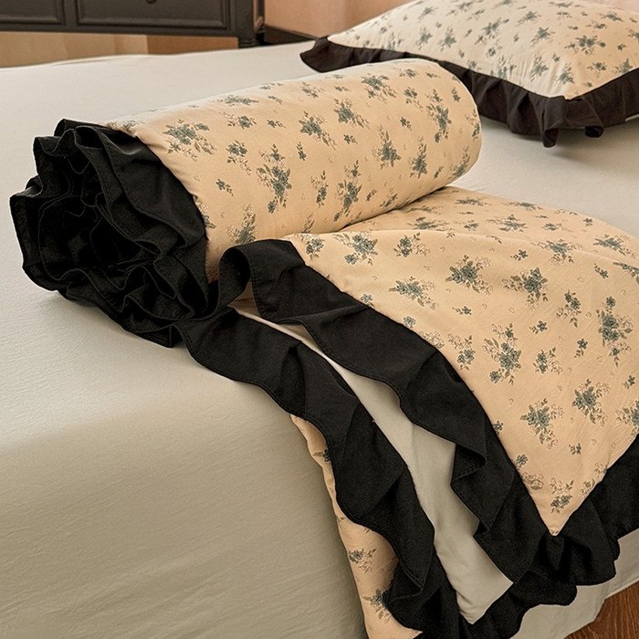 91家纺网 家纺一手货源 找家纺 亿品家纺 2026直播爆款韩版赫本风花边款水洗双层纱夏被四件套【有买家秀加V】