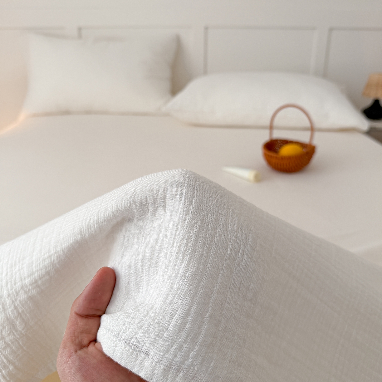 91家纺网 家纺一手货源 找家纺 玖弘家居 2026新款糖果印花色系皱皱纱单品床单系列 月白