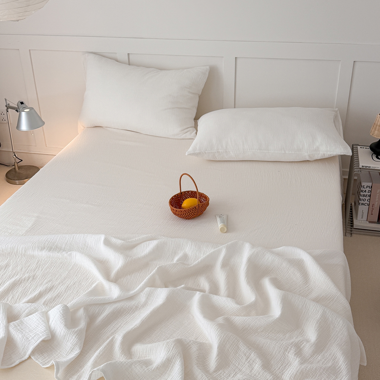 91家纺网 家纺一手货源 找家纺 玖弘家居 2026新款糖果印花色系皱皱纱单品床单系列 月白