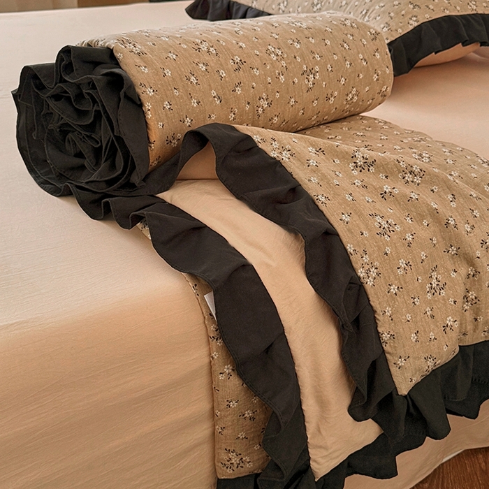 91家纺网 家纺一手货源 找家纺 2026直播爆款韩版赫本风花边款水洗双层纱夏被四件套【有买家秀加V】幸运