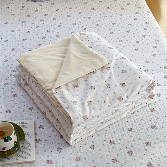 91家纺网 家纺一手货源 找家纺 云玲时尚 2026新款古法水洗棉夏被床盖四件套 好多小象