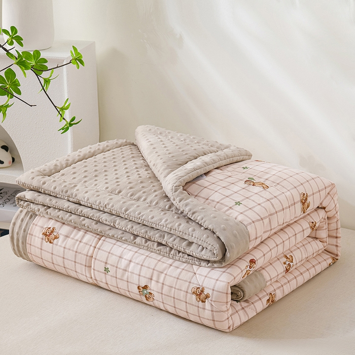 91家纺网 家纺一手货源 找家纺 壹张床 2026新款A类水洗棉3D豆豆夏被夏凉被空调被 格子萌熊