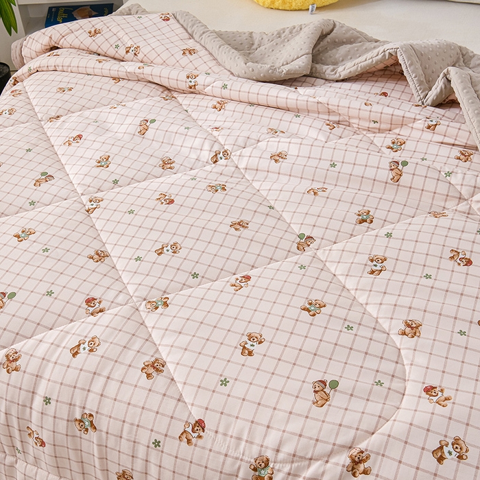 91家纺网 家纺一手货源 找家纺 壹张床 2026新款A类水洗棉3D豆豆夏被夏凉被空调被 格子萌熊