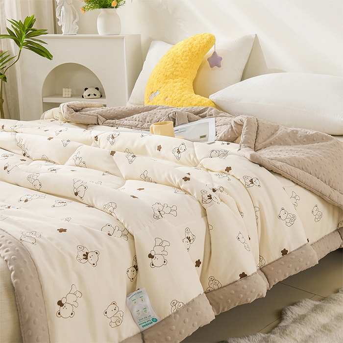 91家纺网 家纺一手货源 找家纺 壹张床 2026新款A类水洗棉3D豆豆夏被夏凉被空调被 抱抱熊