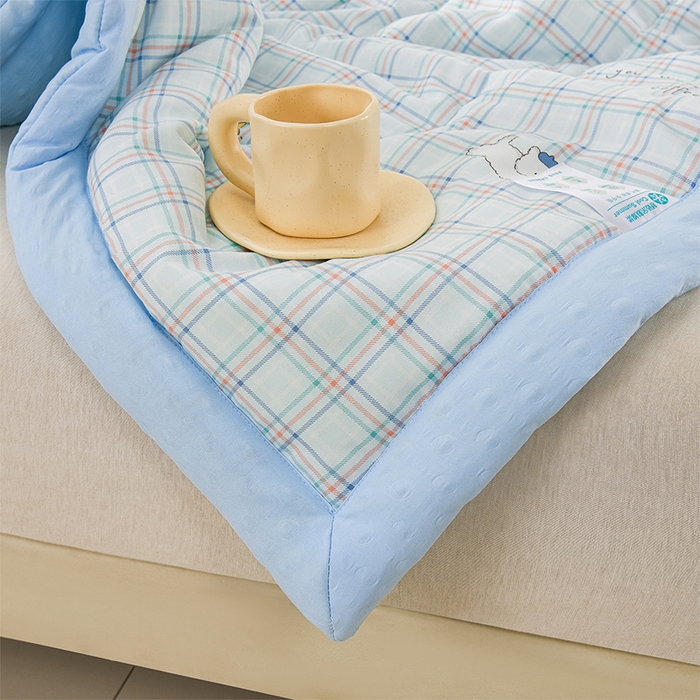 91家纺网 家纺一手货源 找家纺 壹张床 2026新款A类水洗棉3D豆豆夏被夏凉被空调被 蓝格萌宠