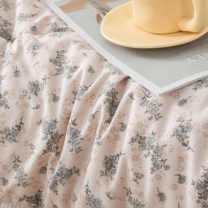 91家纺网 家纺一手货源 找家纺 壹张床 2026新款A类水洗棉3D豆豆夏被夏凉被空调被 墨影碎花