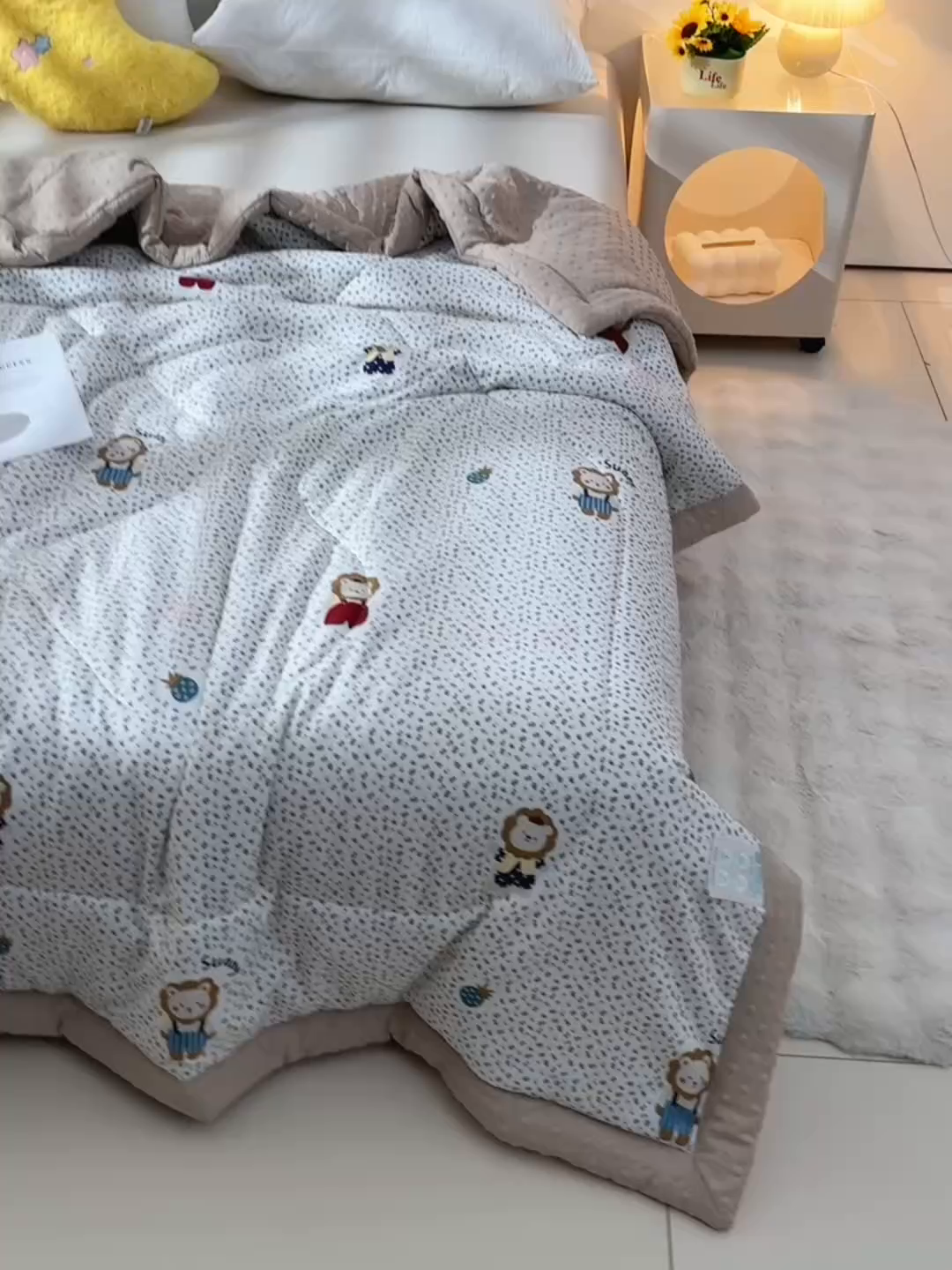 91家纺网 家纺一手货源 找家纺 壹张床 2026新款A类水洗棉3D豆豆夏被夏凉被空调被 狮子乐园