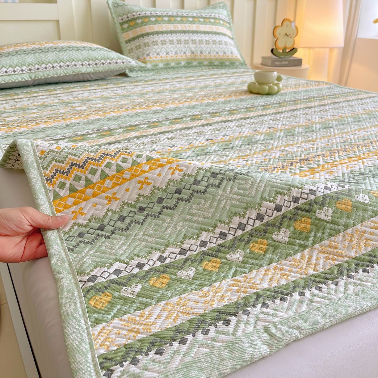 91家纺网 家纺一手货源 找家纺 金鑫汇家纺 2024年新款棉加绒印花四件套保暖牛奶绒法莱绒水晶绒 棉加绒-奶油蓝