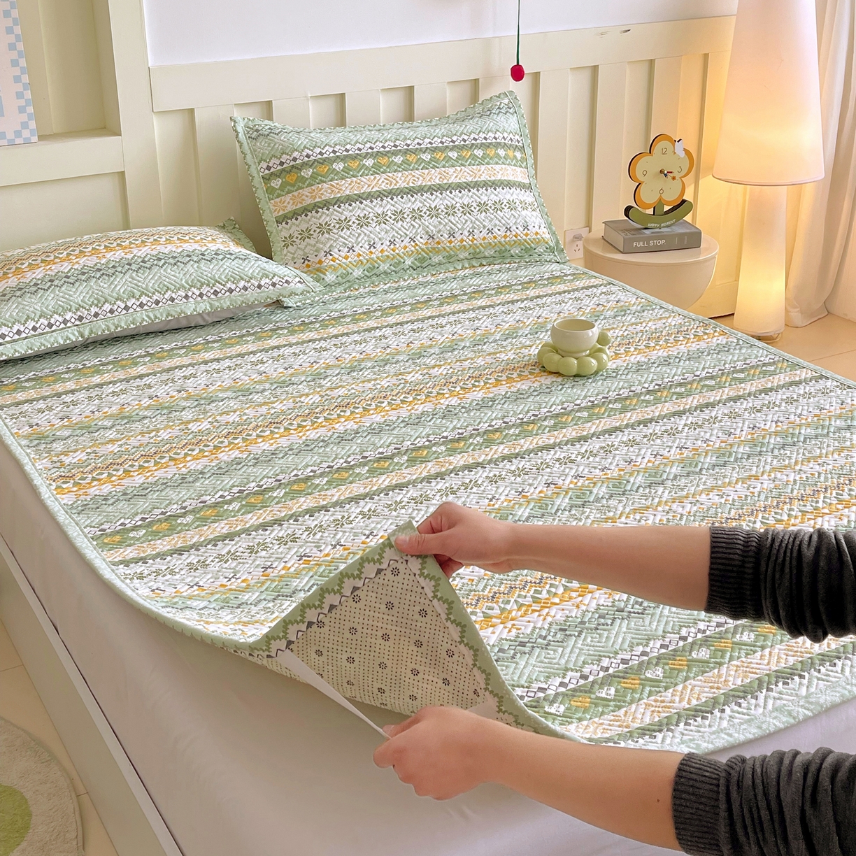 91家纺网 家纺一手货源 找家纺 （总）金鑫汇家纺 2026春夏新款成人床新花型老粗布夹棉床盖软凉席席子可以机洗