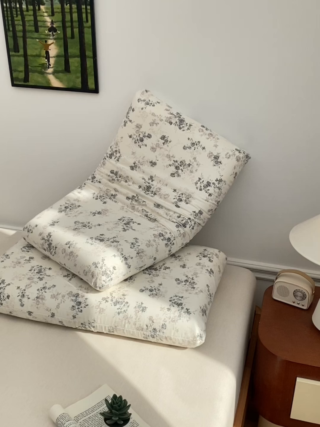 91家纺网 家纺一手货源 找家纺 百寐 2026新款全棉纯棉A类双层纱立体记忆深睡枕芯保护套42*70纯棉枕套 清秋素颜