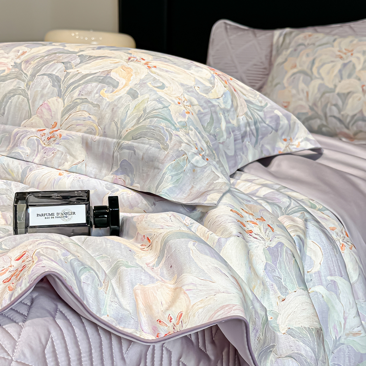 91家纺网 家纺一手货源 找家纺 吾诺家居 2026春夏新款数码印花莱赛尔天丝夏被夏凉被空调被-天印系列 春意