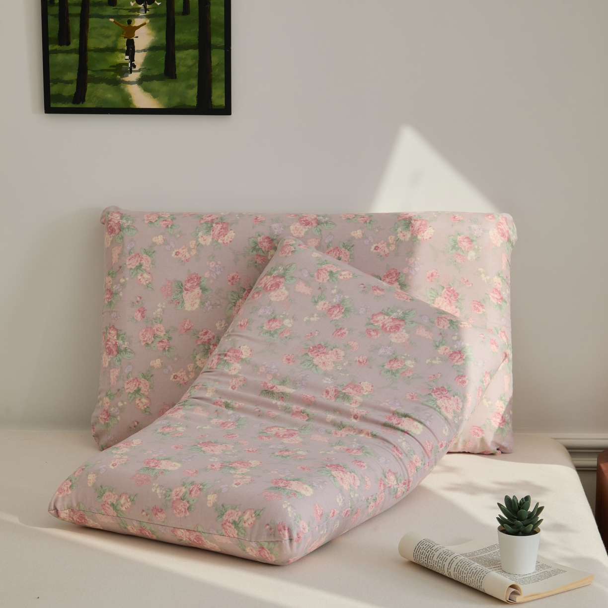 91家纺网 家纺一手货源 找家纺 百寐 2026新款全棉纯棉A类双层纱立体记忆深睡枕芯保护套42*70纯棉枕套 遇见浪漫