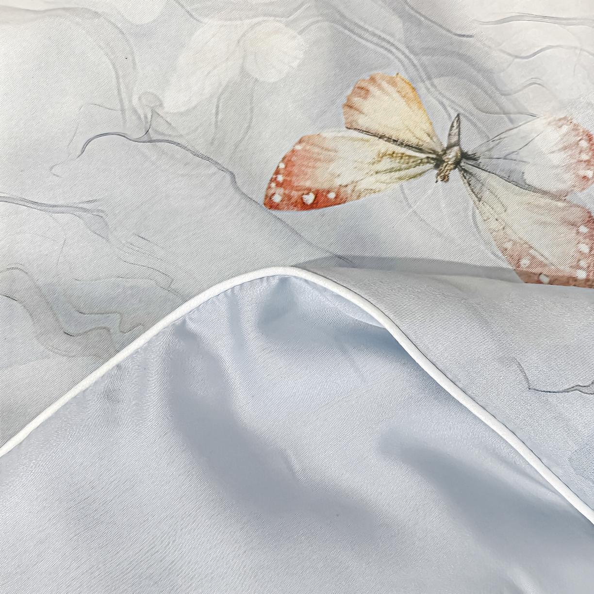 91家纺网 家纺一手货源 找家纺 吾诺家居 2026春夏新款数码印花莱赛尔天丝夏被夏凉被空调被-天印系列 蝶语-蓝