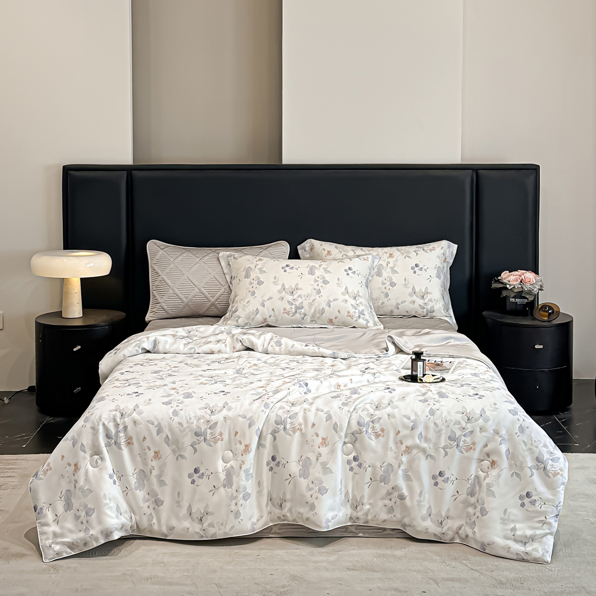 91家纺网 家纺一手货源 找家纺 吾诺家居 2026春夏新款数码印花莱赛尔天丝夏被夏凉被空调被-天印系列 花影间