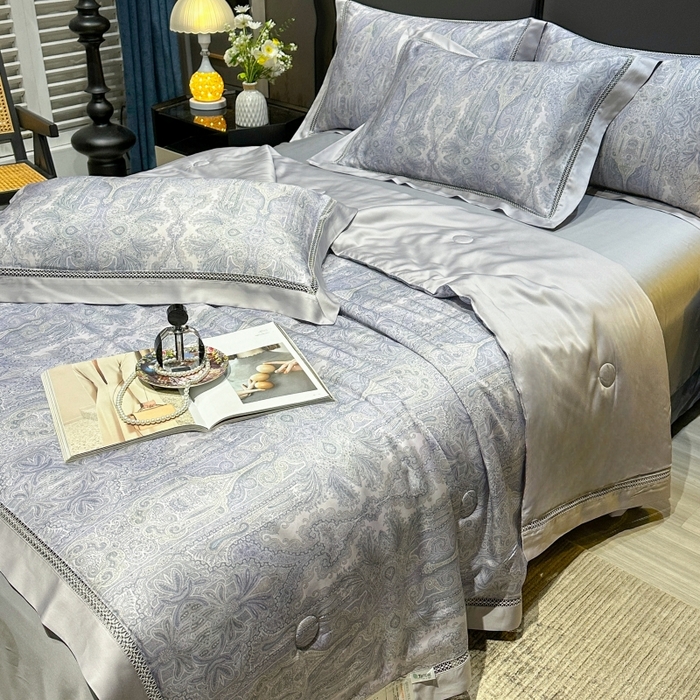 91家纺网 家纺一手货源 找家纺 欧夏家纺 2026新款兰精天丝数码印花镂空夏被空调被夏凉被薄被子可机洗 伯爵-紫灰