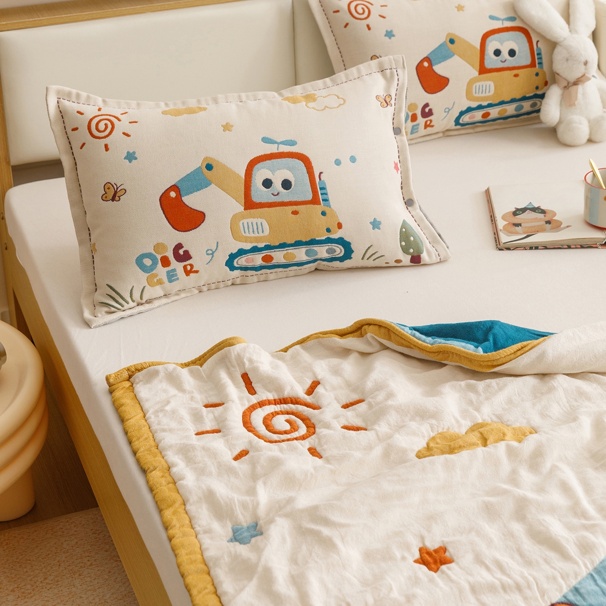 91家纺网 家纺一手货源 找家纺 悦然毛巾被 2026新款全棉纱布儿童泡泡被夏被盖毯  花园小园丁