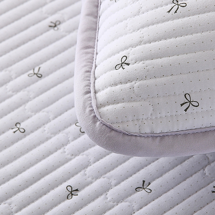 91家纺网 家纺一手货源 找家纺 欧朵家纺 2026新款云朵棉夹棉单床盖床盖单件 爱心蝴蝶结